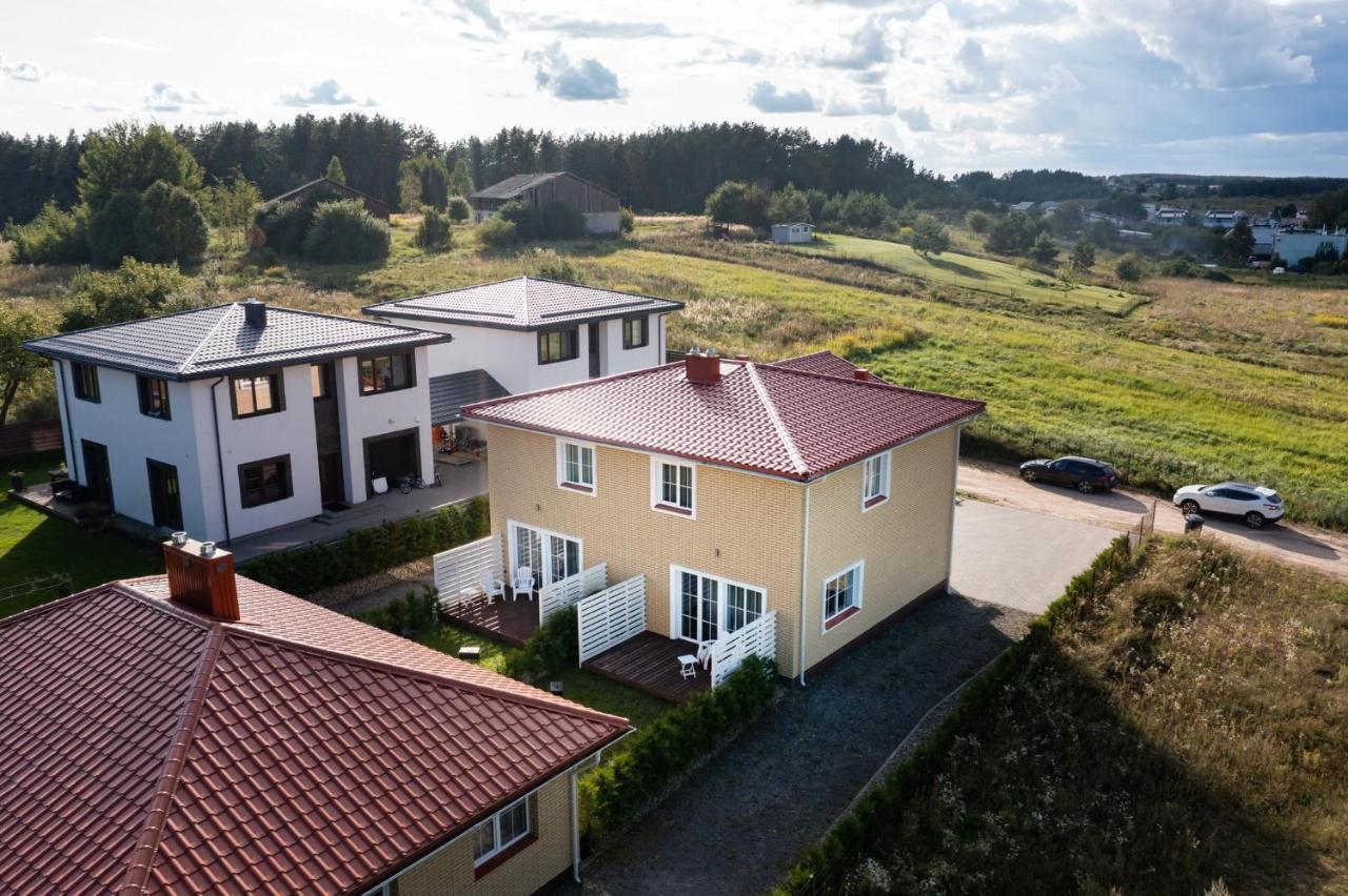 2 House Between Two Lakes 维尔纽斯 外观 照片