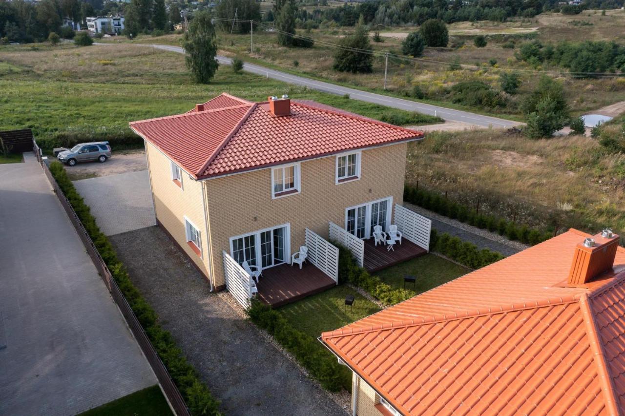 2 House Between Two Lakes 维尔纽斯 外观 照片